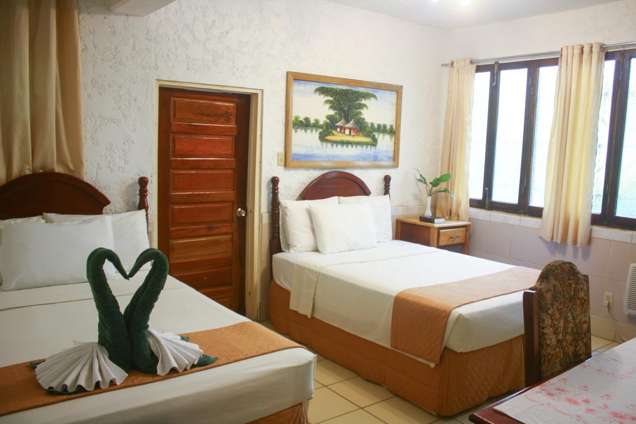 Hotel Maya Corozal Exterior foto